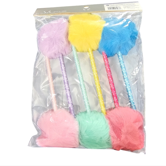 6 PEN SET NWT - Picture 2 of 2